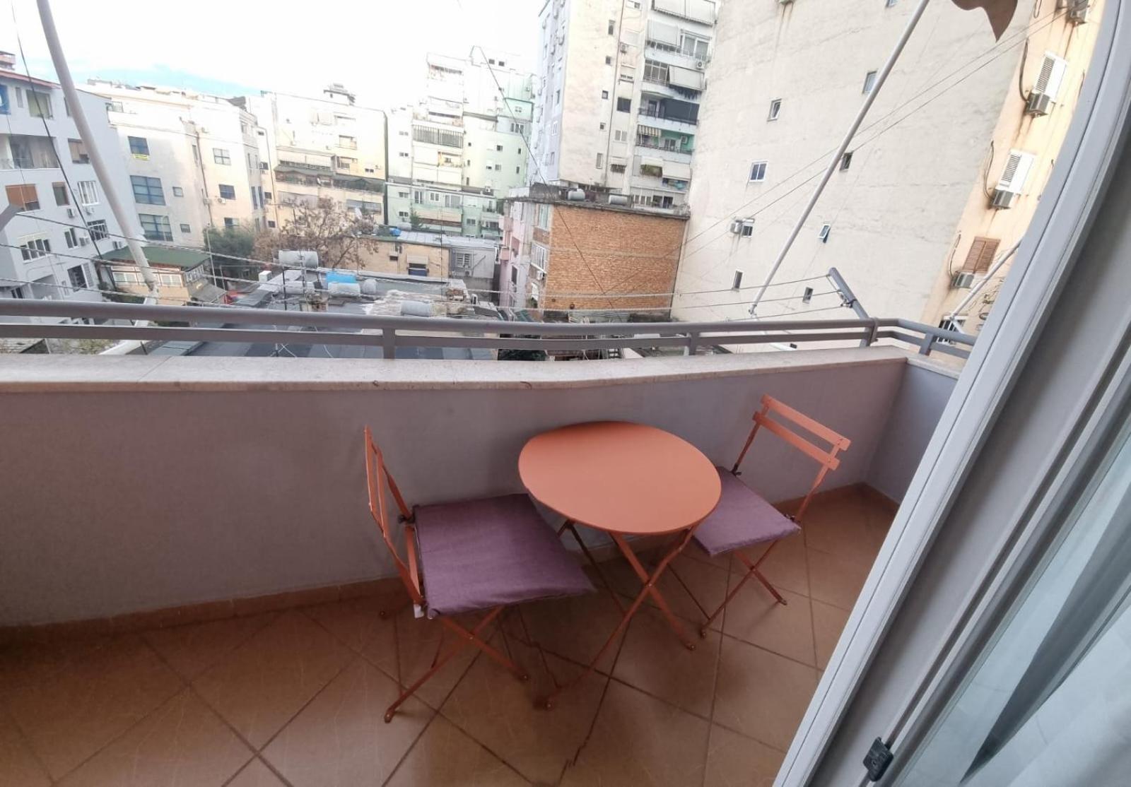 Nevila'S Apartment ティラナ エクステリア 写真