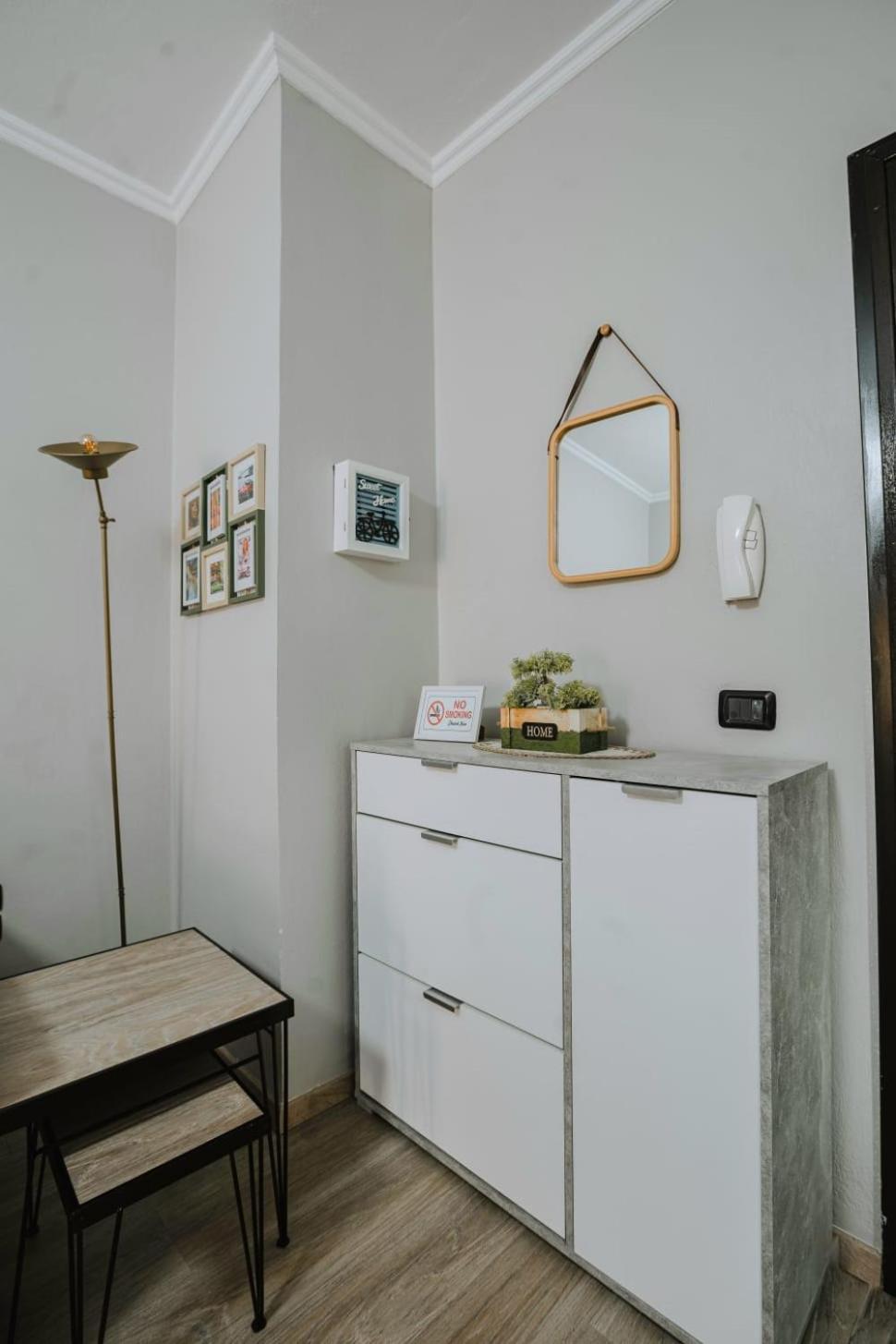 Nevila'S Apartment ティラナ エクステリア 写真